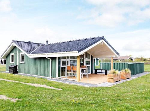 6 person holiday home in Hjørring