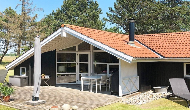 6 person holiday home in Rødby