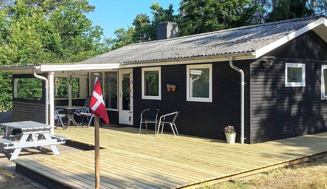 6 person holiday home in Rønde-By Traum