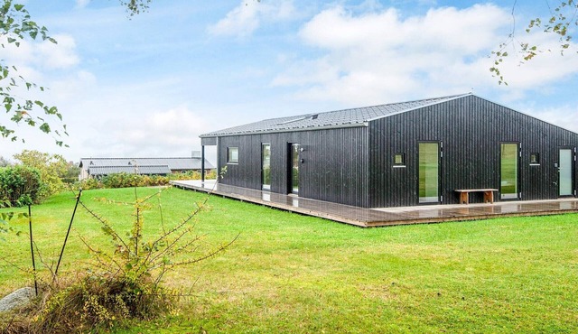 6 person holiday home in Rønde-By Traum