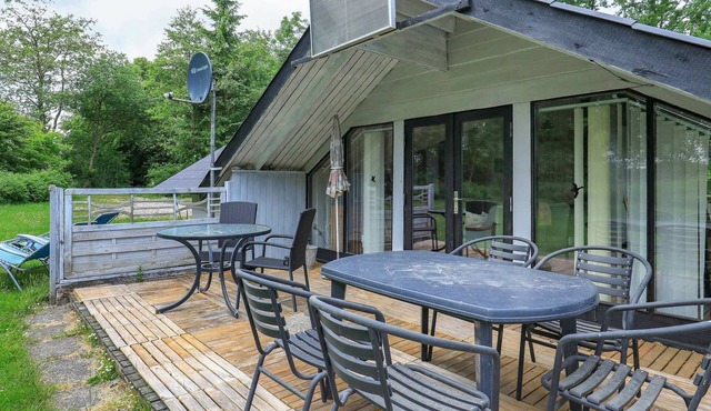 6 person holiday home in Roslev-By Traum