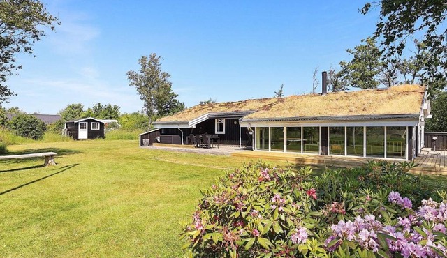 6 person holiday home in Strandby