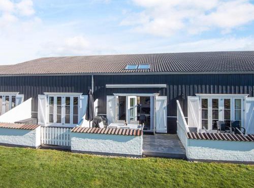 6 person holiday home in Vestervig-By Traum