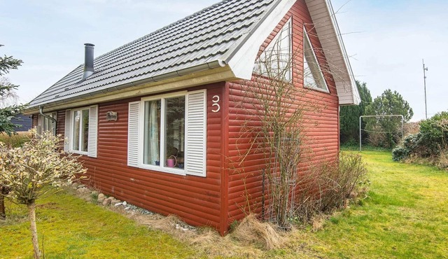 6 Person Holiday Home in Grenaa-by Traum