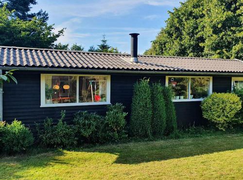 6 person holiday home in Højby-By Traum
