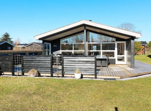 6 person holiday home in Hadsund