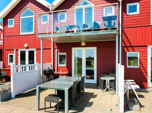 6 person holiday home in Hadsund