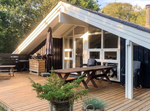 6 person holiday home in Hals-By Traum