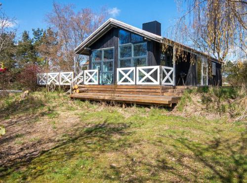 6 person holiday home in Knebel-By Traum