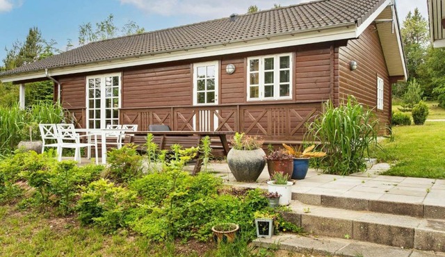 6 person holiday home in Kolind-By Traum