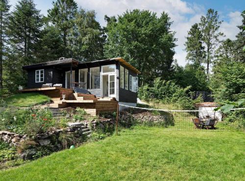 6 person holiday home in Melby-By Traum