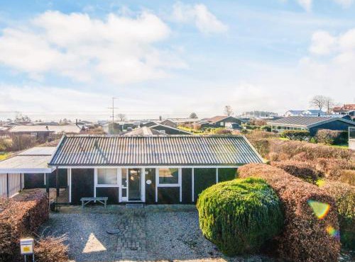 6 person holiday home in Rønde-By Traum