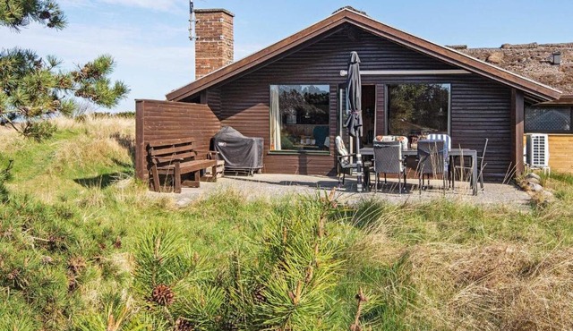 6 person holiday home in R m