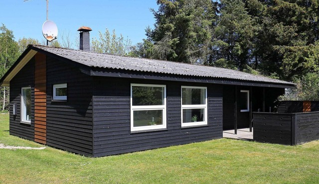 6 person holiday home in Sæby-By Traum