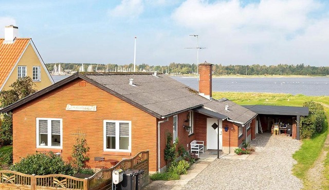 6 person holiday home in Skals-By Traum