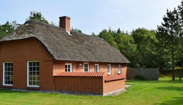 6 person holiday home in Ulfborg