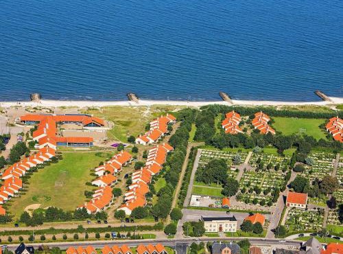 6 person holiday home on a holiday park in Sæby