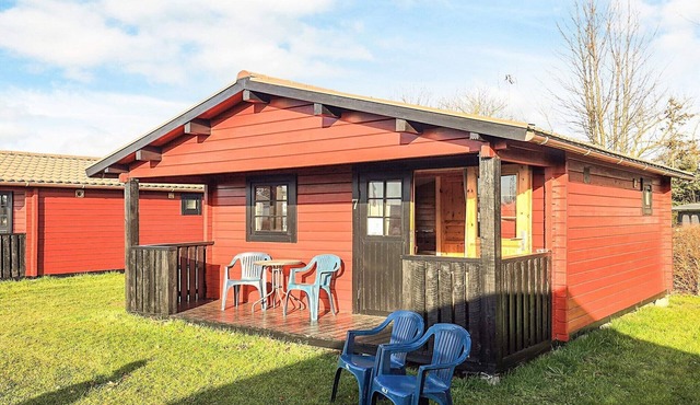 6 person holiday park home in Gørlev