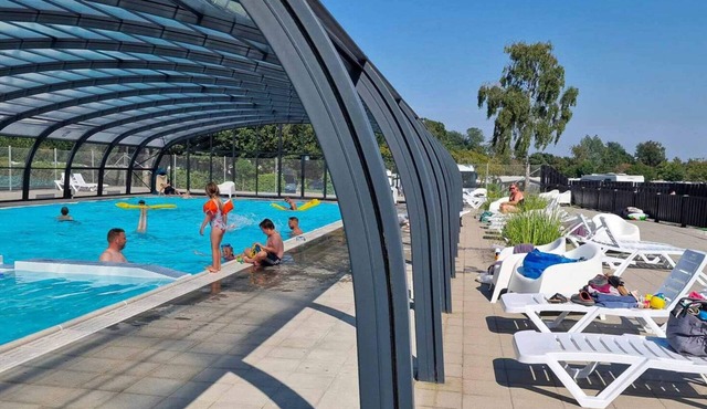 6 Person Holiday Park Home in Malling