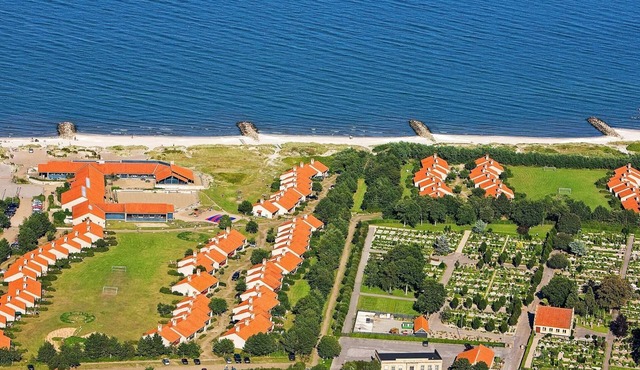 6 person holiday park home in Sæby