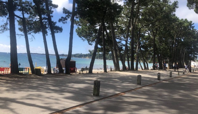 6-person seaview apartment with garden and private heated pool