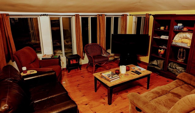 6- Saule : Chalet de campagne au bord de l"eau