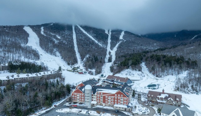 6 Village Edge 2 Bedroom Condo