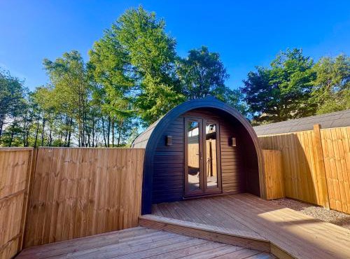 60 Mile Inn - Luxury Pods with Hot Tubs