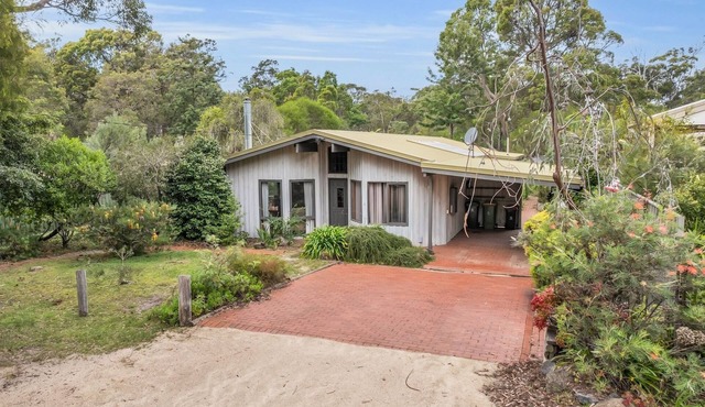 60 Rasmus Avenue Mallacoota