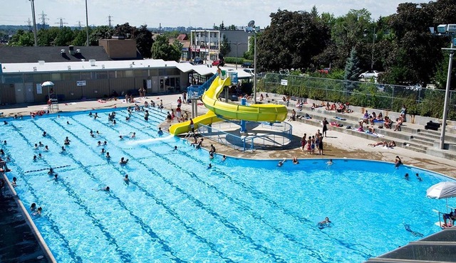 600 sq ft. 1BR - WFH Setup, Dining, Pool, Transit