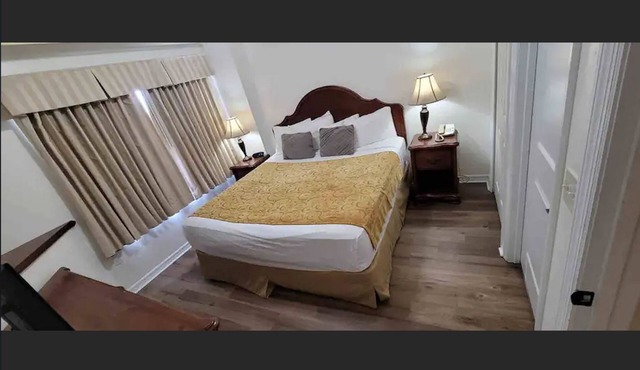 604 Luxury Suite with Universal Orlando Attraction Views