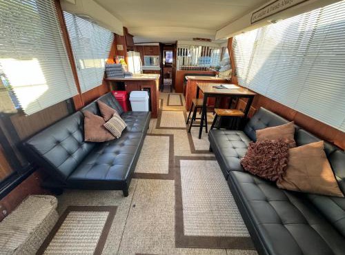 60ft Stationary House Boat