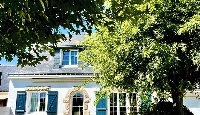 60m from the beach, Morbihan villa 4/9 pers. 4 bedrooms. 2 bathrooms, 3 stars, wifi FIBRE