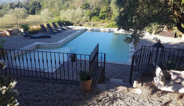 60m2 in the heart of olive trees at the gates of Provence - plain of MARSANNE