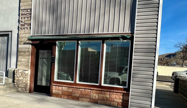 60th & Main-beautifully remodeled historic studio located in downtown Malad