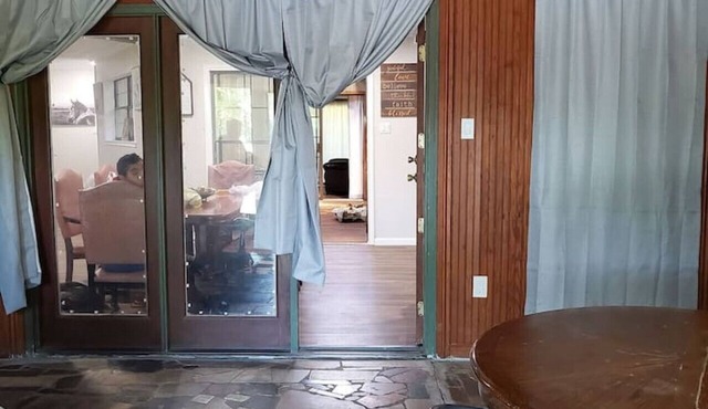 618 Large 3 Bedroom Estate Pool