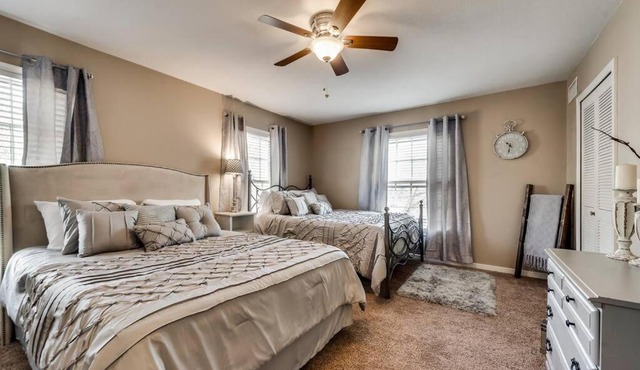 62Townhome+1GIGWiFi+Kitchen+Self-ck/in+Full-W/D