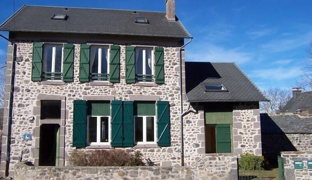 63g63980 - Courgoul - Gîte
