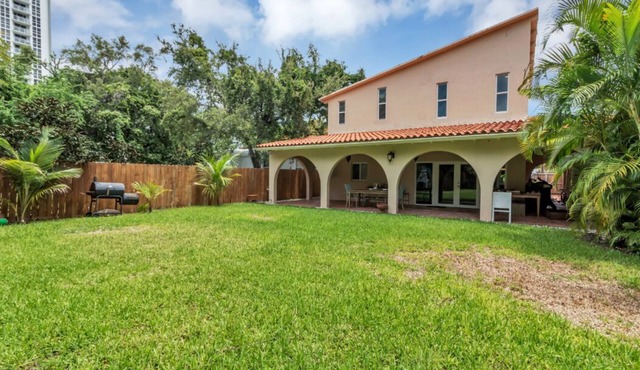 64 · Family Villa in Heart of Brickell, 15min to SoBe! Change listing Preview listing