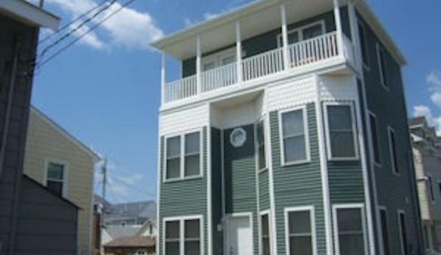 65 East Atlantic Way, Lavalette, New Jersey