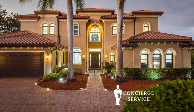 6500sf Luxe Design 8BR Mansion/Heated Pool/Cinema