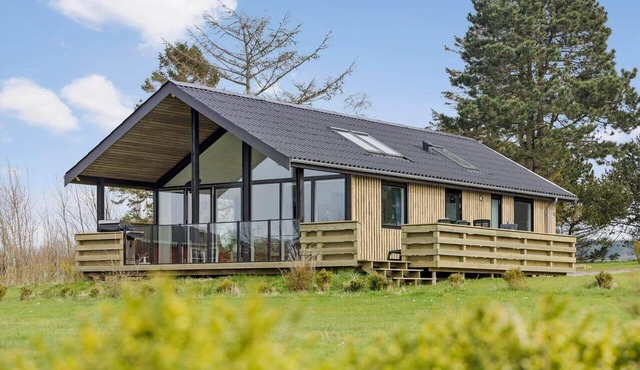 6541 Hasle - Fuglebakken 14