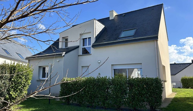 658 - House 9p 10 minutes from the beach Centre