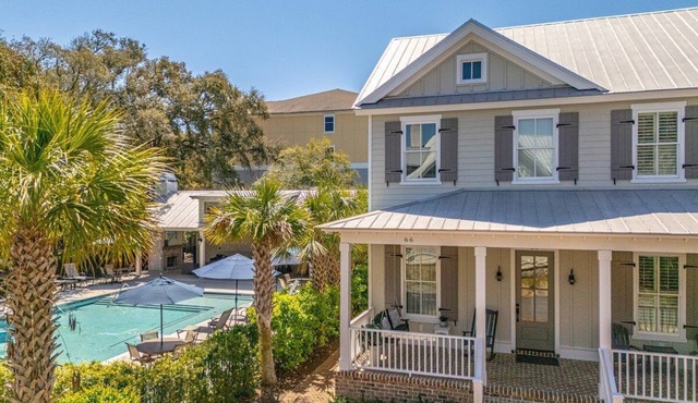 66 Palmetto Lane located in Ocean Oaks on Jekyll