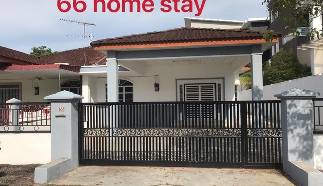 66 Semi-D Homestay