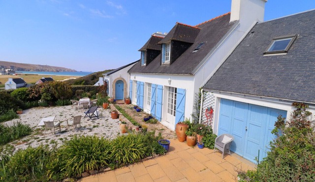 669-Villa on Baie des Trépassés, superb sea view