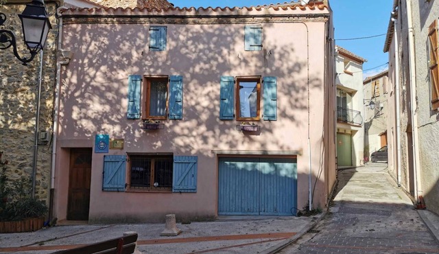 66G123109 - VINGRAU - Cottage