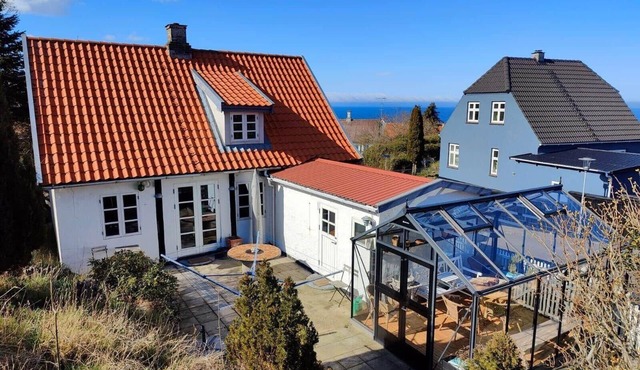 6736 Allinge - Thorkildsvej 8