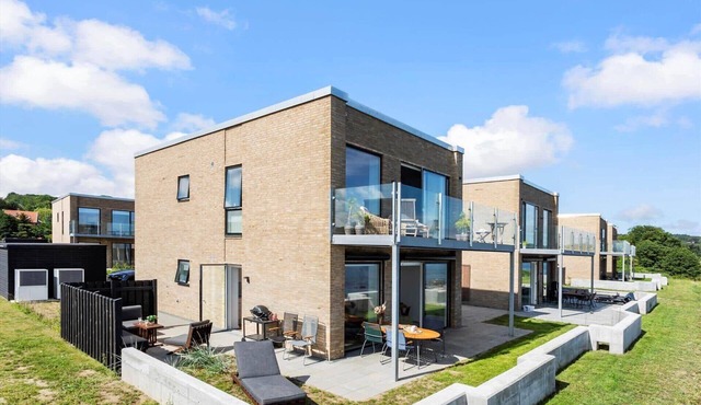 6839 Allinge - Havnevej 14 F, st.