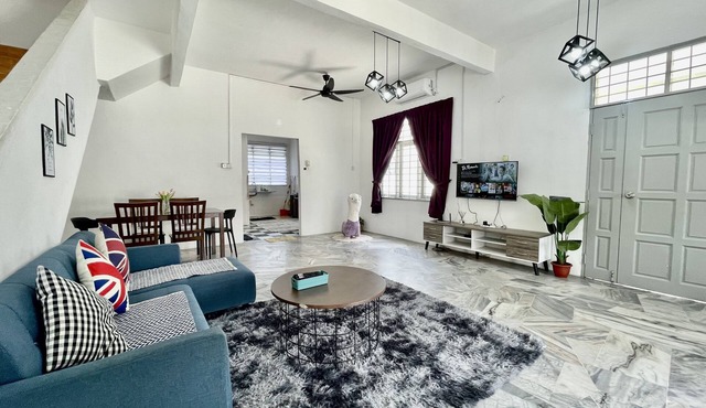 69home#8pax#Netflix#NearAeonAlma#5kmtoIconCity